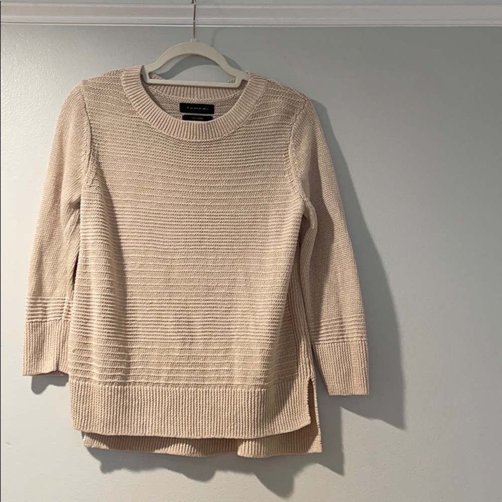 Tahari 100% linen sweater